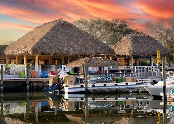 Ramada By Wyndham Sarasota Waterfront